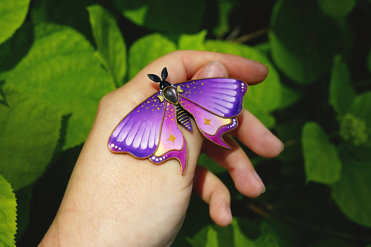 Dramethysta | Purple moth brooch