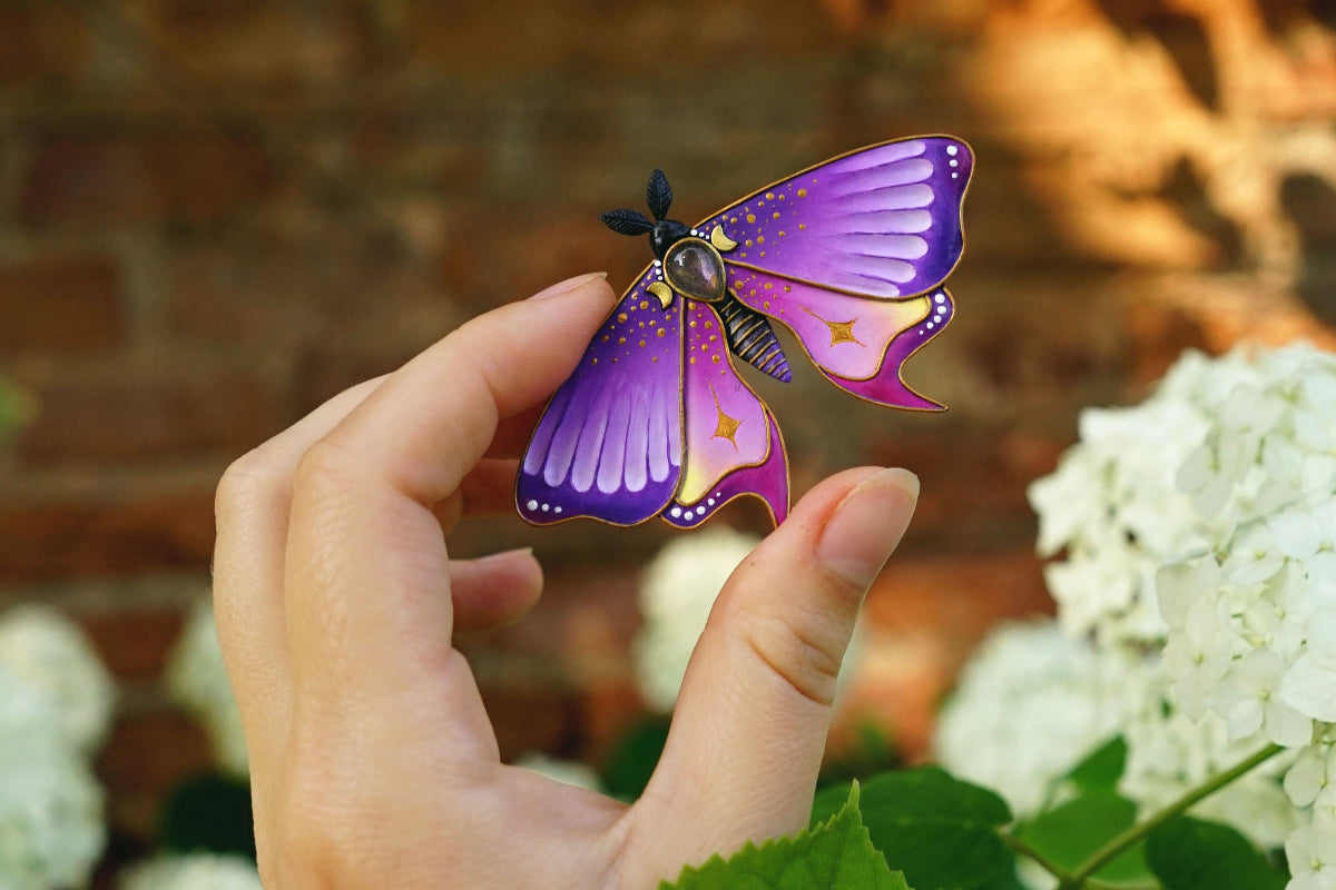 Dramethysta | Purple moth brooch