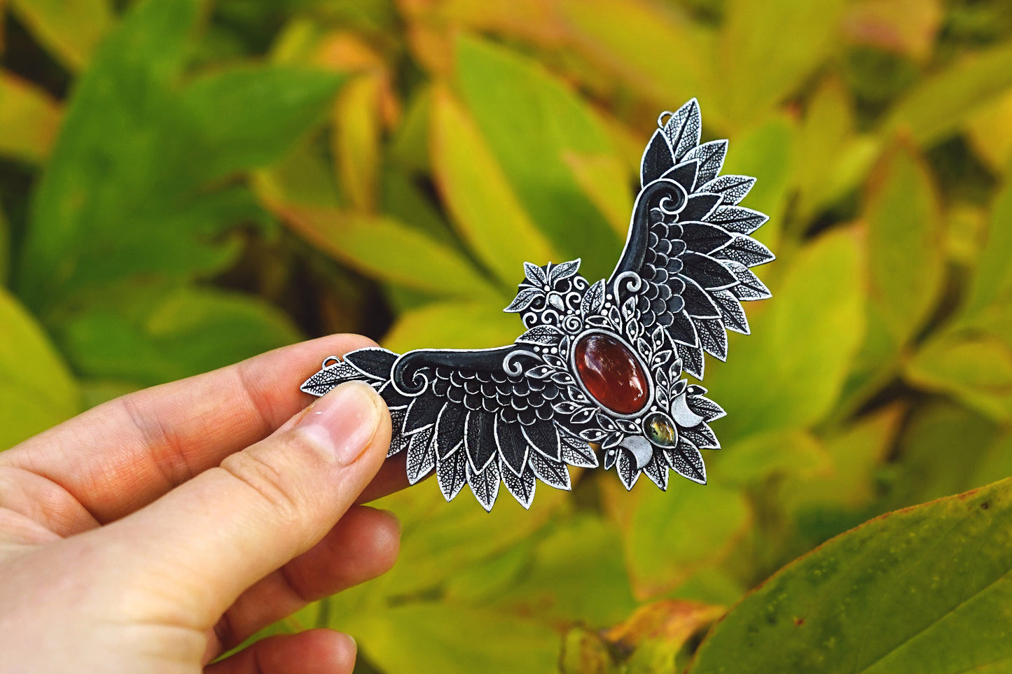 Leafy Owl small intricate necklace