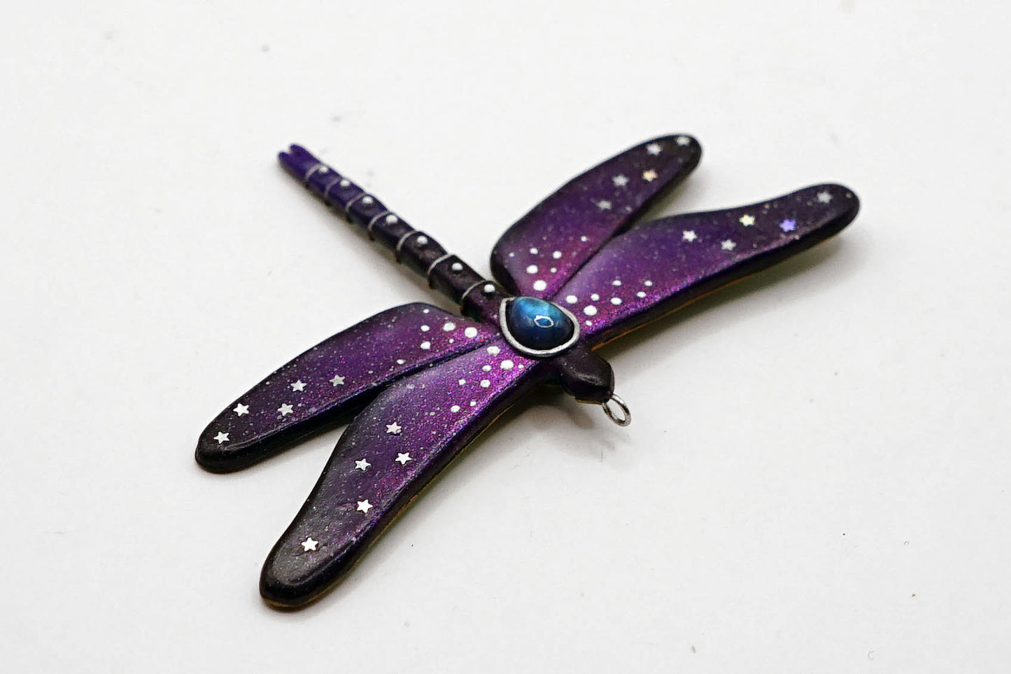Double-sided dragonfly pendant