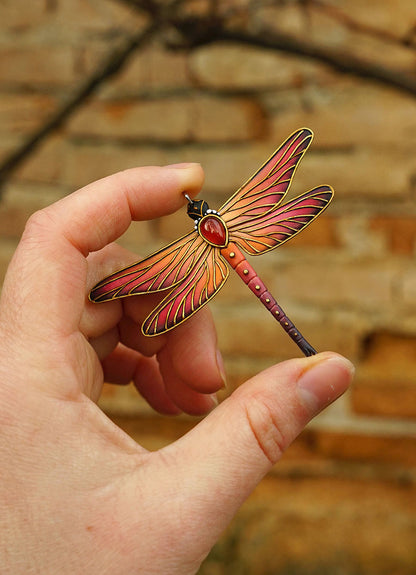 Double-sided dragonfly pendant