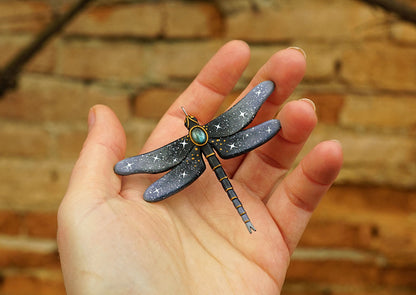 Double-sided dragonfly pendant
