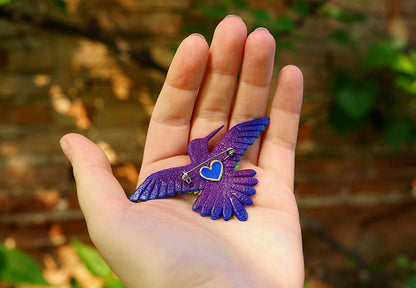 Hummingbird brooch