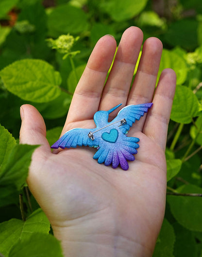 Hummingbird brooch