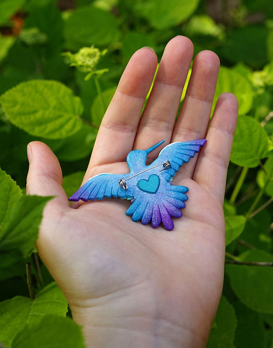 Hummingbird brooch
