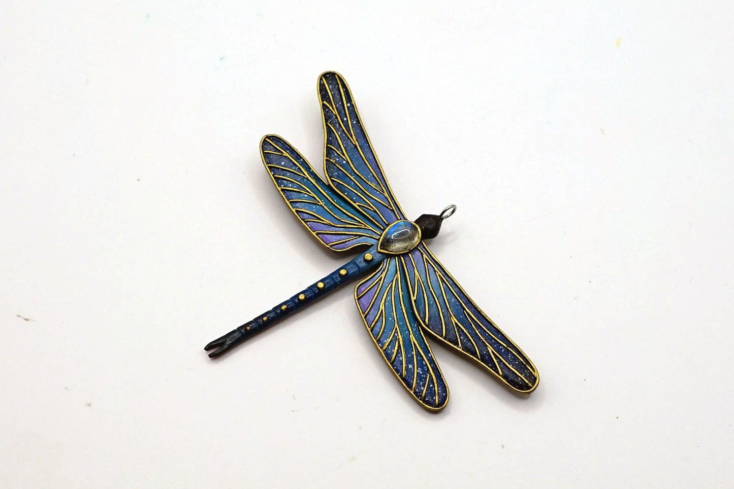 Double-sided dragonfly pendant