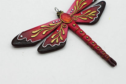 Botanical dragonfly pendant (red)