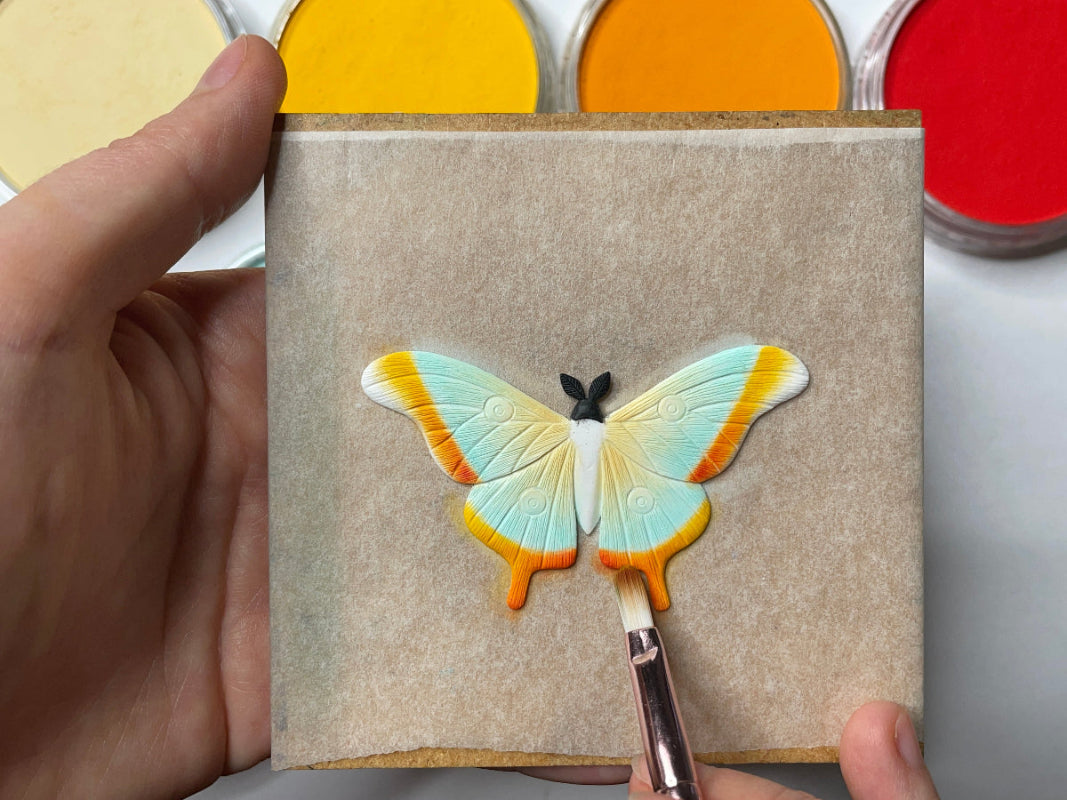 Colorful moth brooch tutorial